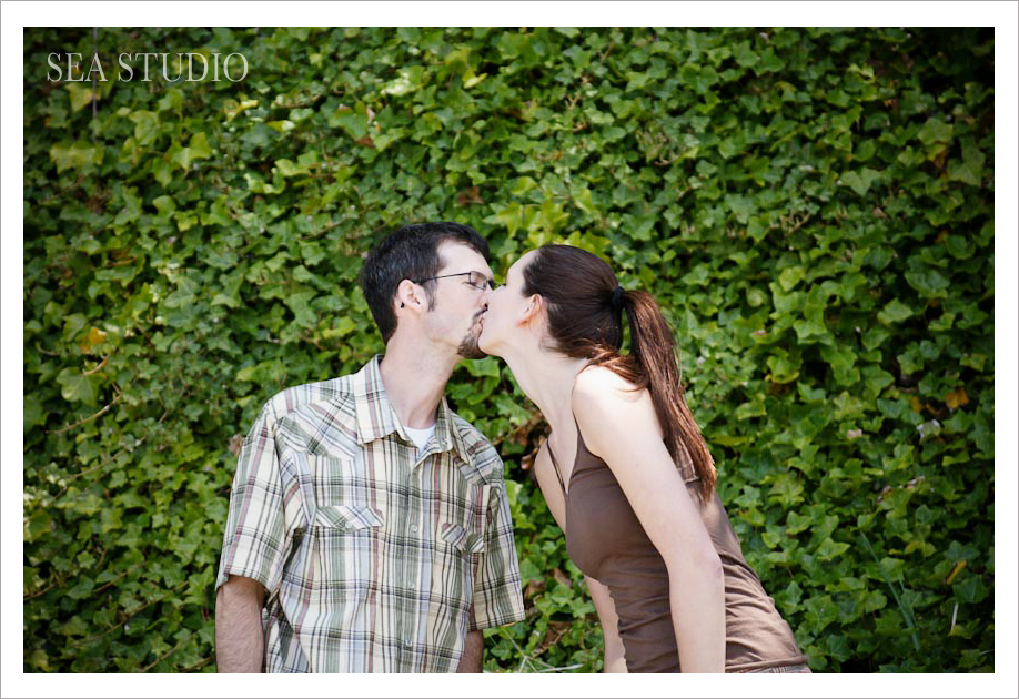Seattle Wedding and Portrait Photographers - Sea Studio